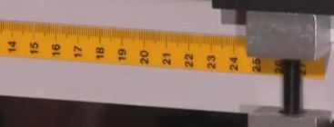 Легкая установка с помощью понятной шкалы с шагом 0,1 мм.